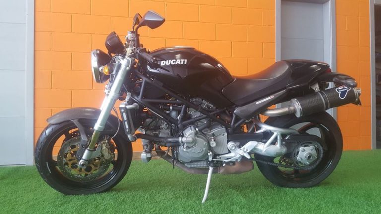 Rentat exterior moto Knet Detail