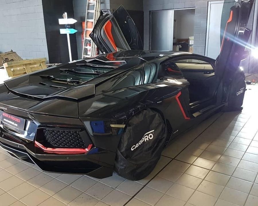 Correcció pintura Lamborghini 3 Knet detail